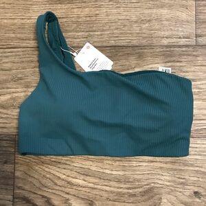 Lululemon Ribbed Nulu Asymmetrical Yoga Bra